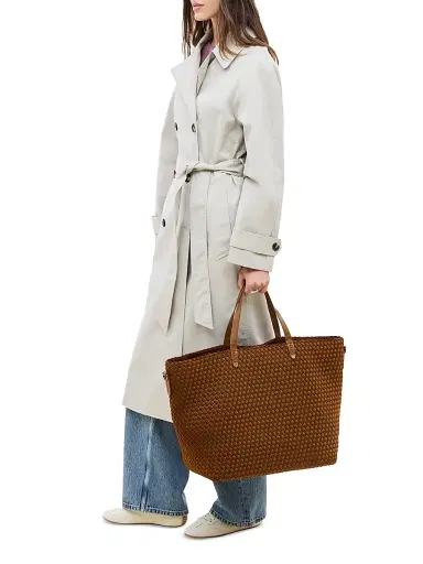 Naghedi Women's Geneva Weekender Tote Bag | Thumbnail 2