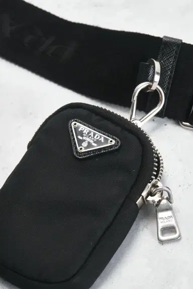 prada Prada Re-Edition 2005 Re-Nylon Shoulder Bag | Thumbnail 7