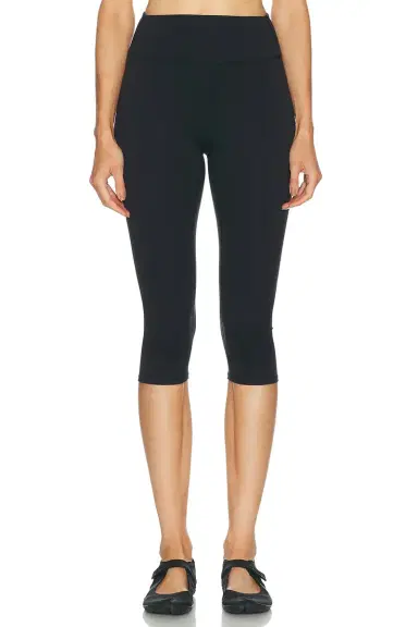 NikeSKIMS Matte 17 Crop Legging | Thumbnail 1