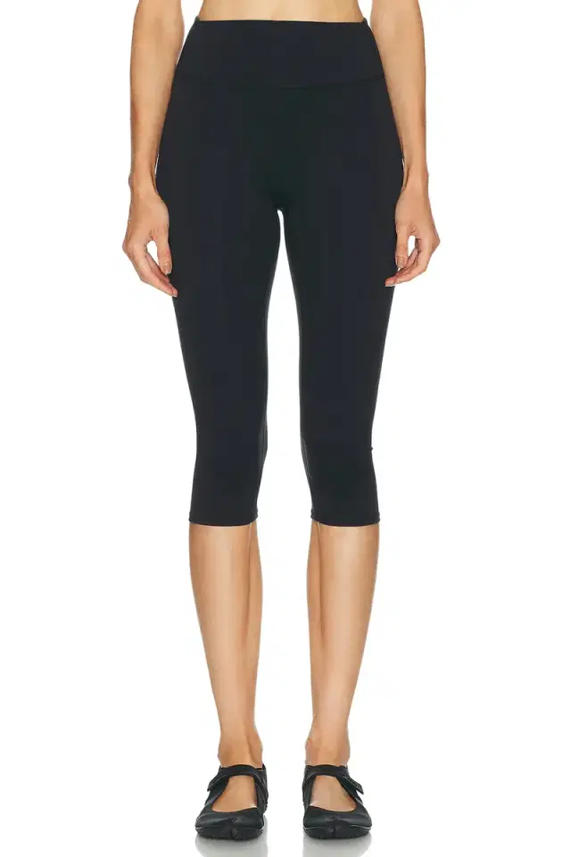 Matte 17 Crop Legging