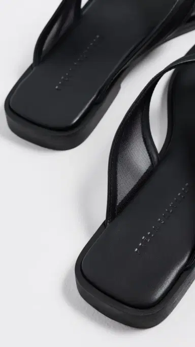 FRĒDA SALVADOR Halle Flip Flops Black Mesh | Thumbnail 4