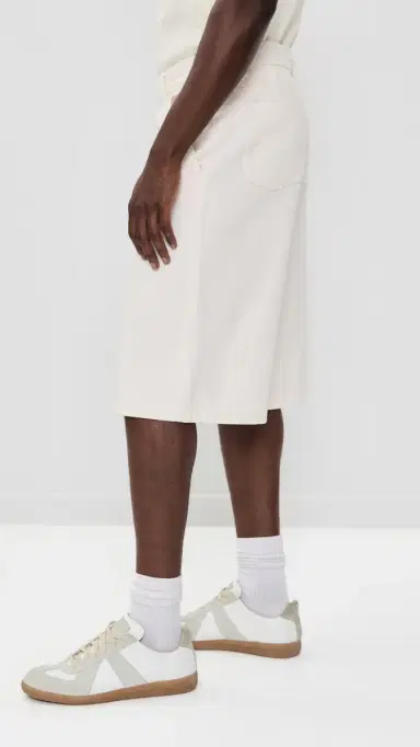 AMI Loose Bermuda Shorts 14 | Thumbnail 4 AMI Loose Bermuda Shorts 14 | Thumbnail 4