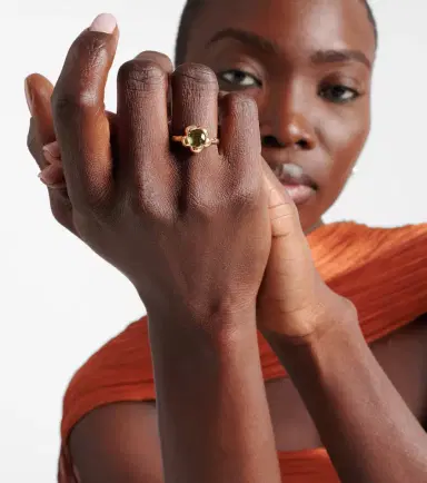 Stone and Strand Kensington 14kt gold pinky ring with peridot | Thumbnail 2