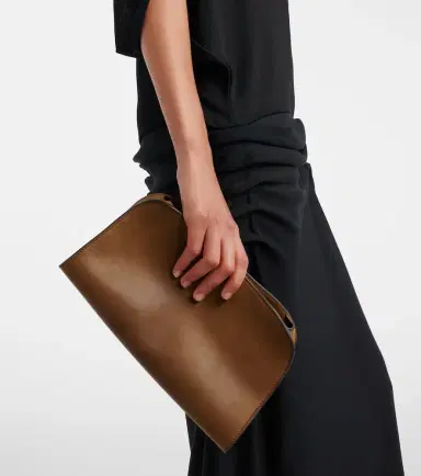 The Row Peggy leather clutch | Thumbnail 6