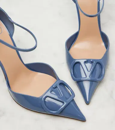 Valentino Garavani D'Orsay VLogo patent leather pumps | Thumbnail 2 Valentino Garavani D'Orsay VLogo patent leather pumps | Thumbnail 2