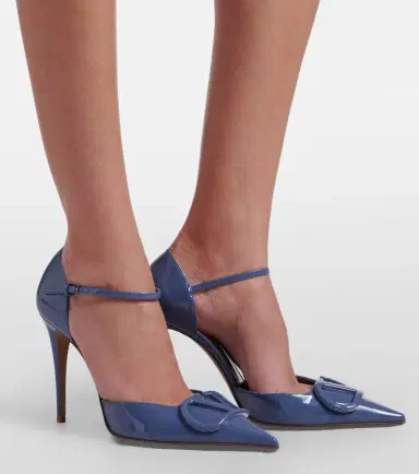 Valentino Garavani D'Orsay VLogo patent leather pumps | Thumbnail 6 Valentino Garavani D'Orsay VLogo patent leather pumps | Thumbnail 6