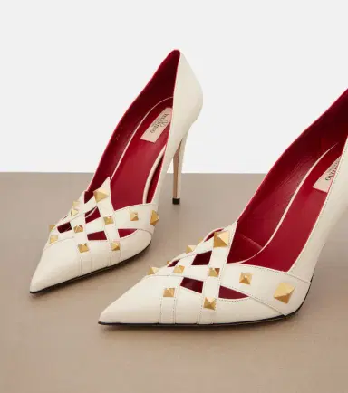 Valentino Garavani Studdy leather pumps | Thumbnail 3