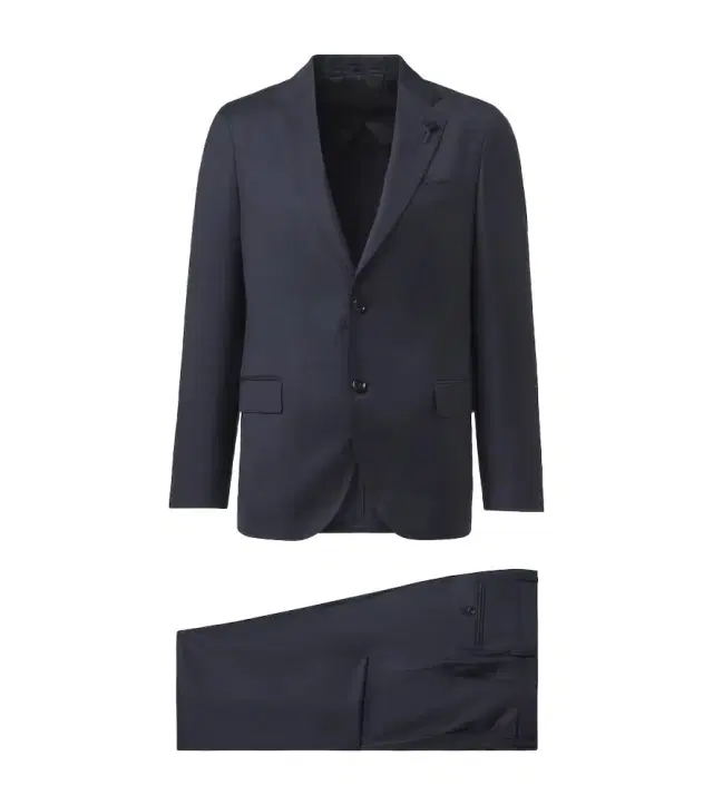 Virgin wool suit