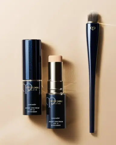 CLÉ DE PEAU BEAUTÉ Concealer Brush | Thumbnail 4 CLÉ DE PEAU BEAUTÉ Concealer Brush | Thumbnail 4