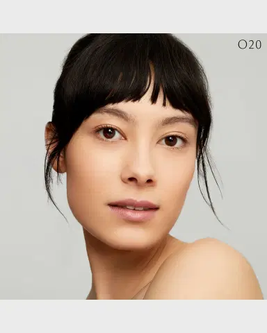 CLÉ DE PEAU BEAUTÉ Radiant Fluid Foundation Natural SPF 25, 1.1 oz. | Thumbnail 2 CLÉ DE PEAU BEAUTÉ Radiant Fluid Foundation Natural SPF 25, 1.1 oz. | Thumbnail 2