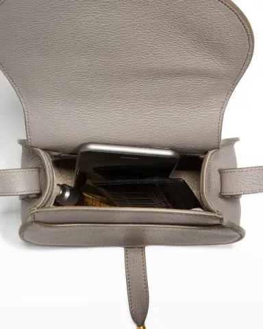 Chloé Marcie Small Crossbody Bag in Grained Leather | Thumbnail 7