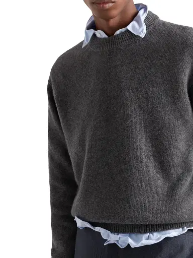 Prada Men's Re-Cashmere Crewneck Sweater - Grey - Size 40 | Thumbnail 4 Prada Men's Re-Cashmere Crewneck Sweater - Grey - Size 40 | Thumbnail 4