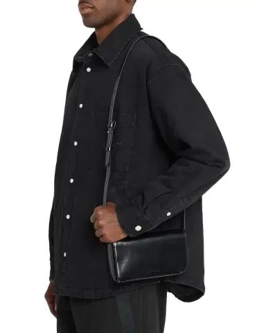 Jacquemus Men's Le Curvo Leather Crossbody Bag | Thumbnail 1