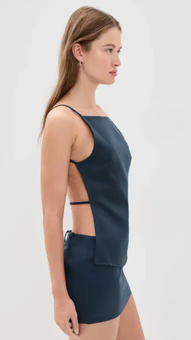 LIONESS Camille Backless Top idnight Navy | Thumbnail 4 LIONESS Camille Backless Top idnight Navy | Thumbnail 4