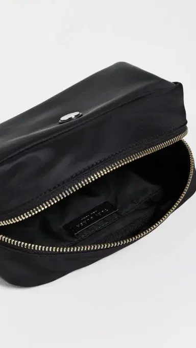 Tory Burch Twist Medium Cosmetic Case | Thumbnail 6 Tory Burch Twist Medium Cosmetic Case | Thumbnail 6