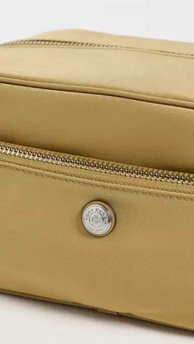 Tory Burch Twist Large Cosmetic Case | Thumbnail 5 Tory Burch Twist Large Cosmetic Case | Thumbnail 5