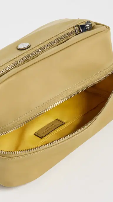 Tory Burch Twist Large Cosmetic Case | Thumbnail 6 Tory Burch Twist Large Cosmetic Case | Thumbnail 6