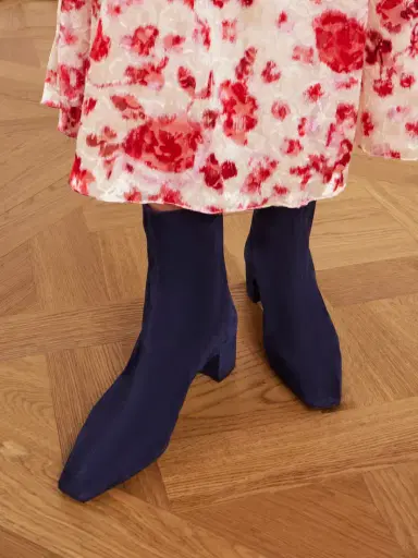 Aquazzura Saint Honoré 35 Suede Ankle Boots | Thumbnail 2