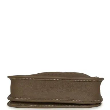 HERMÈS Hermes Evelyne 23 Etoupe Clemence Gold Hardware | Thumbnail 6 HERMÈS Hermes Evelyne 23 Etoupe Clemence Gold Hardware | Thumbnail 6