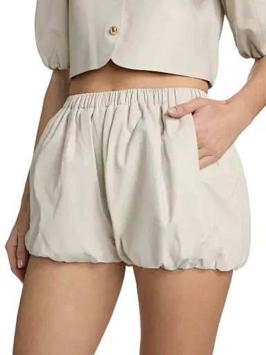 LAMARQUE Women's Daisy Leather Bloomer Shorts | Thumbnail 6