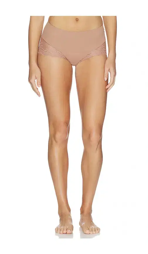 SPANX Supersmooth Undie-tectable Lace Hi - Hipster