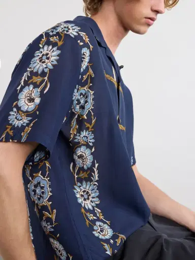 KAPITAL Toggle & Maille Convertible-Collar Printed Woven Shirt - Men | Thumbnail 6