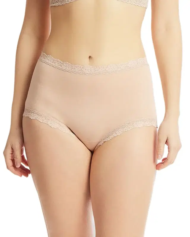 Hanky Panky High-Rise Lace-Trim Boyshorts