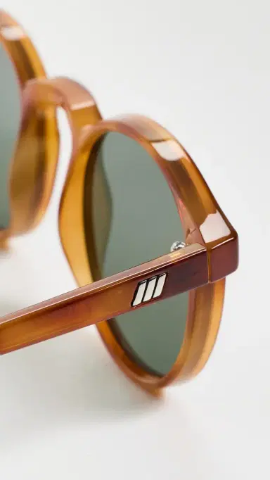 Le Specs Teen Spirit Deux Sunglasses Tort One Size | Thumbnail 6 Le Specs Teen Spirit Deux Sunglasses Tort One Size | Thumbnail 6