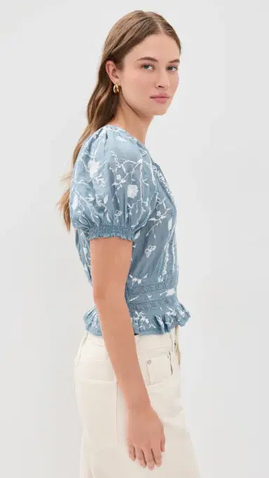 Alice + Olivia Kathryn Embroidered Blouse Deep Denim Blue/Vanilla L | Thumbnail 4 Alice + Olivia Kathryn Embroidered Blouse Deep Denim Blue/Vanilla L | Thumbnail 4