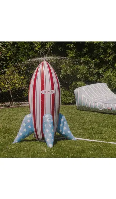 Funboy Rocketship Sprinkler | Thumbnail 3