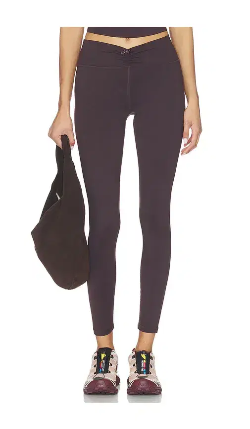 WeWoreWhat Ruched V- Legging