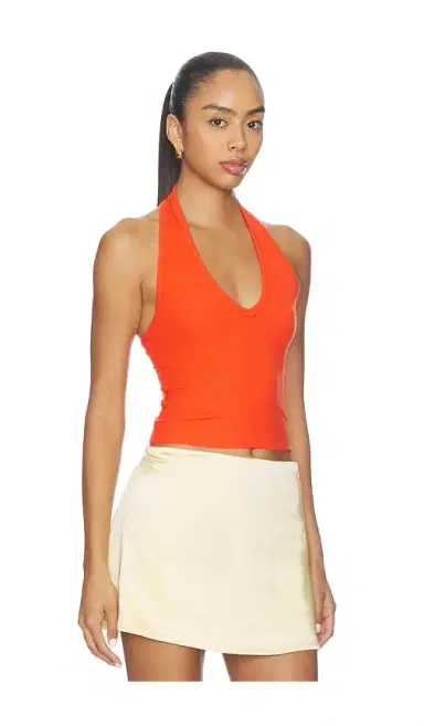 Eterne Cropped Halter Top | Thumbnail 2