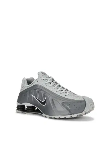 Nike Shox R4 Sneaker | Thumbnail 4