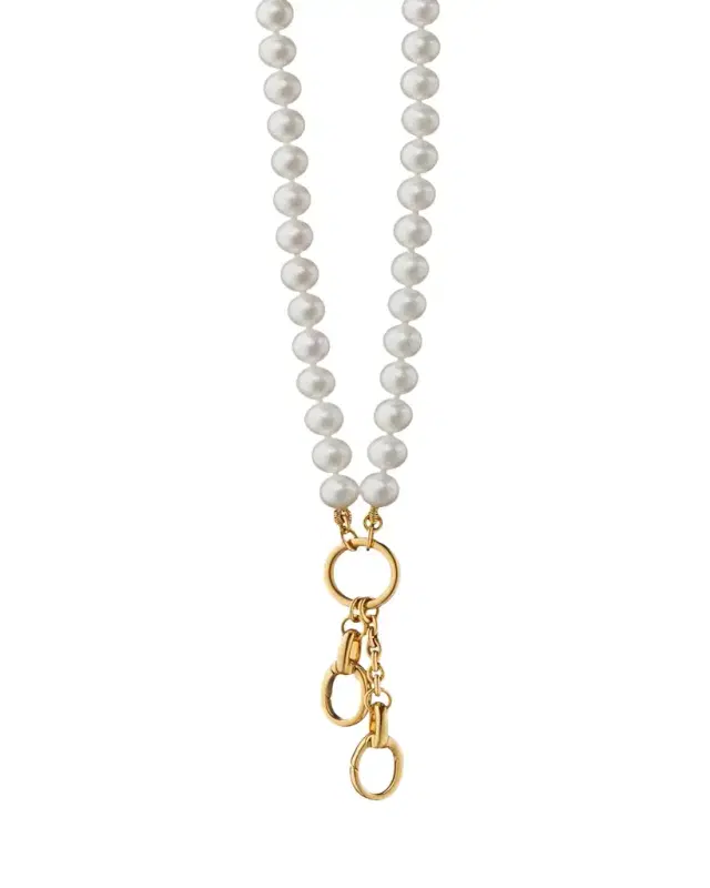 18K Yellow Gold Pearl Charm Necklace
