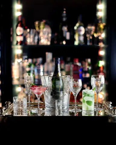 William Yeoward Crystal Zelda Martini Cocktail Glass | Thumbnail 5