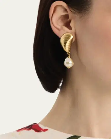 Oscar de la Renta Mussel Pearly Drop Clip-On Earrings | Thumbnail 2 Oscar de la Renta Mussel Pearly Drop Clip-On Earrings | Thumbnail 2