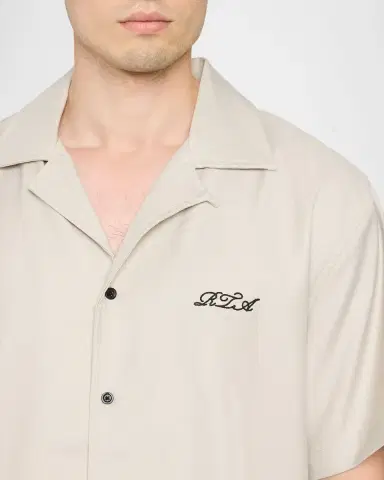 RTA Men 's Nathan Logo Script Short-Sleeve Shirt | Thumbnail 4