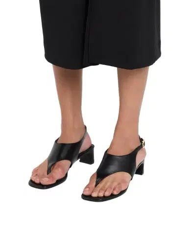 Stuart Weitzman 40mm Baby Babette Leather Thong Sandals | Thumbnail 1