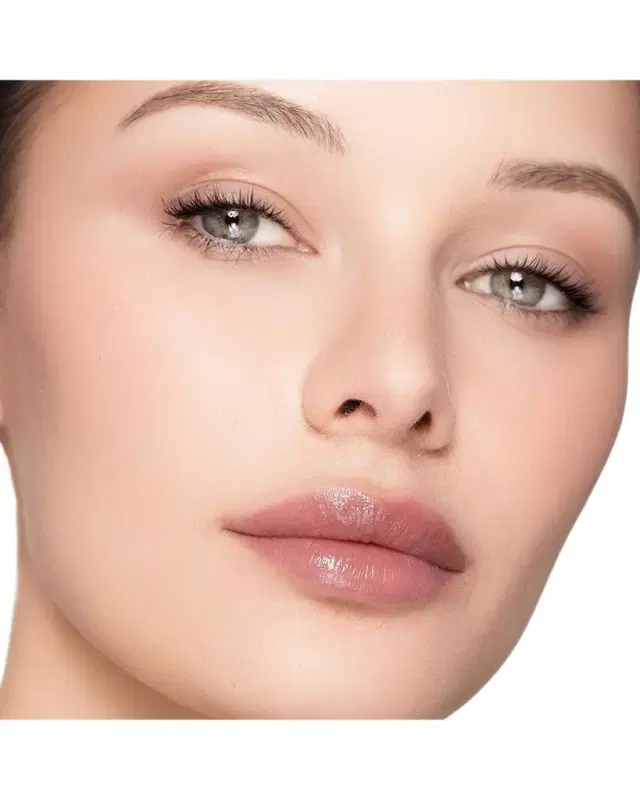 Trish McEvoy Sheer Lip Balm - Mulberry
