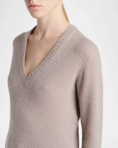 Tom Ford Seamless Ultra-Soft Sweater | Thumbnail 3 Tom Ford Seamless Ultra-Soft Sweater | Thumbnail 3