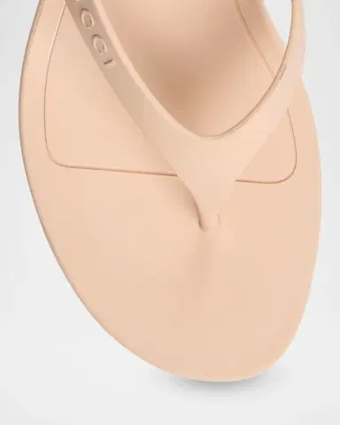 Gucci 35mm Vittoria Rubber Thong Sandals | Thumbnail 3