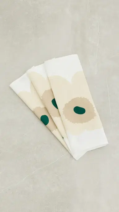 Marimekko Unikko Fabric Napkin Set | Thumbnail 2