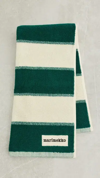 Marimekko Galleria Hand Towel Emerald/Melon One Size | Thumbnail 3