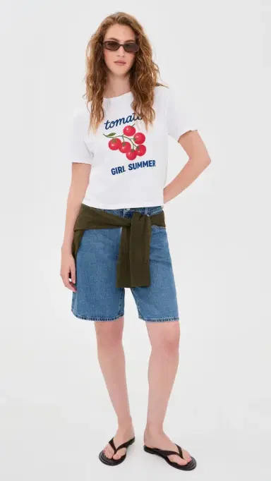 Sunny Somewhere Tomato Girl Summer Everyday Tee White S | Thumbnail 5