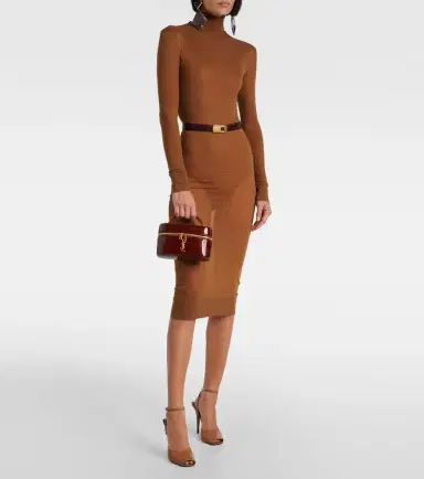 Saint Laurent Gaby Cassandre patent leather vanity bag | Thumbnail 2 Saint Laurent Gaby Cassandre patent leather vanity bag | Thumbnail 2