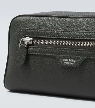Tom Ford Leather toiletry bag | Thumbnail 5