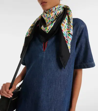 Valentino Printed silk twill scarf | Thumbnail 4