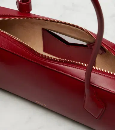 Alaïa Alaïa Le Teckel Medium leather shoulder bag | Thumbnail 3 Alaïa Alaïa Le Teckel Medium leather shoulder bag | Thumbnail 3