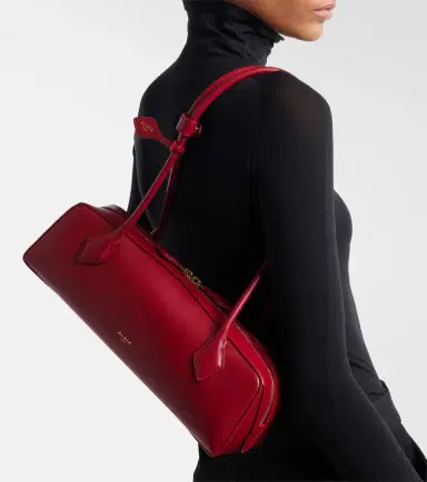 Alaïa Alaïa Le Teckel Medium leather shoulder bag | Thumbnail 6 Alaïa Alaïa Le Teckel Medium leather shoulder bag | Thumbnail 6