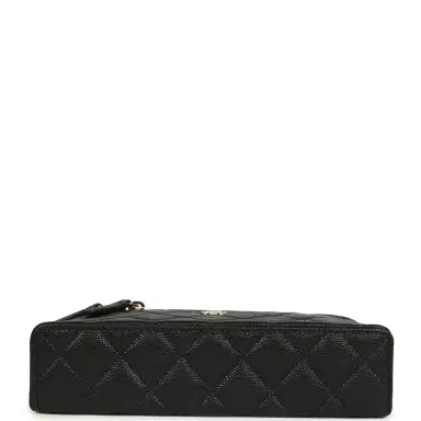 Chanel Chanel Top Handle Long Vanity Case with Chain Black Shiny Caviar Light Gold Hardware | Thumbnail 6 Chanel Chanel Top Handle Long Vanity Case with Chain Black Shiny Caviar Light Gold Hardware | Thumbnail 6
